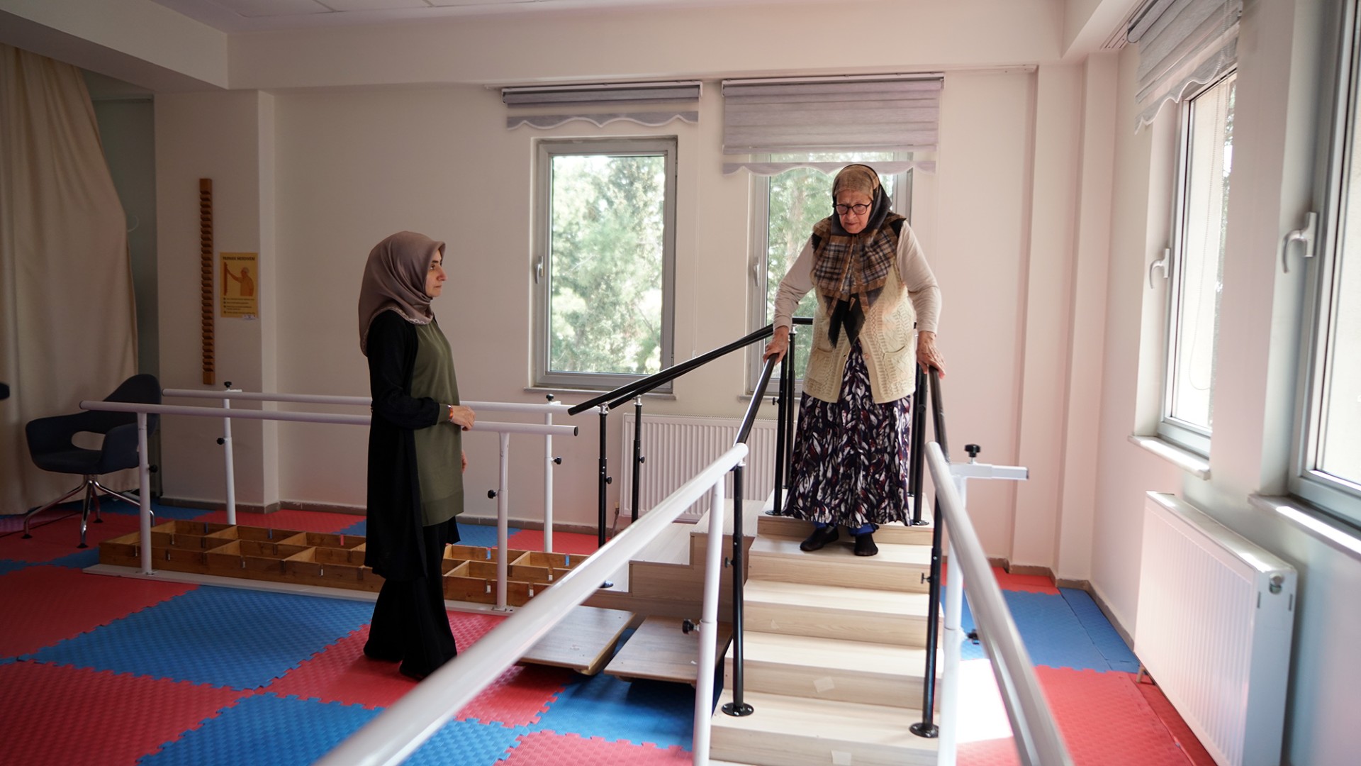 Aktif Yaşam Merkezi Yaşlıların Hayatına Değer Katmayı Sürdürüyor