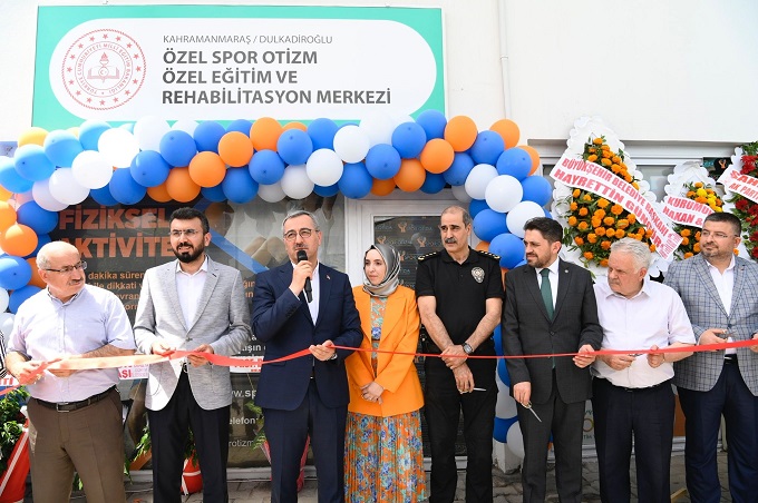 BAŞKAN GÜNGÖR REHABİLİTASYON MERKEZİ AÇILIŞINA KATILDI