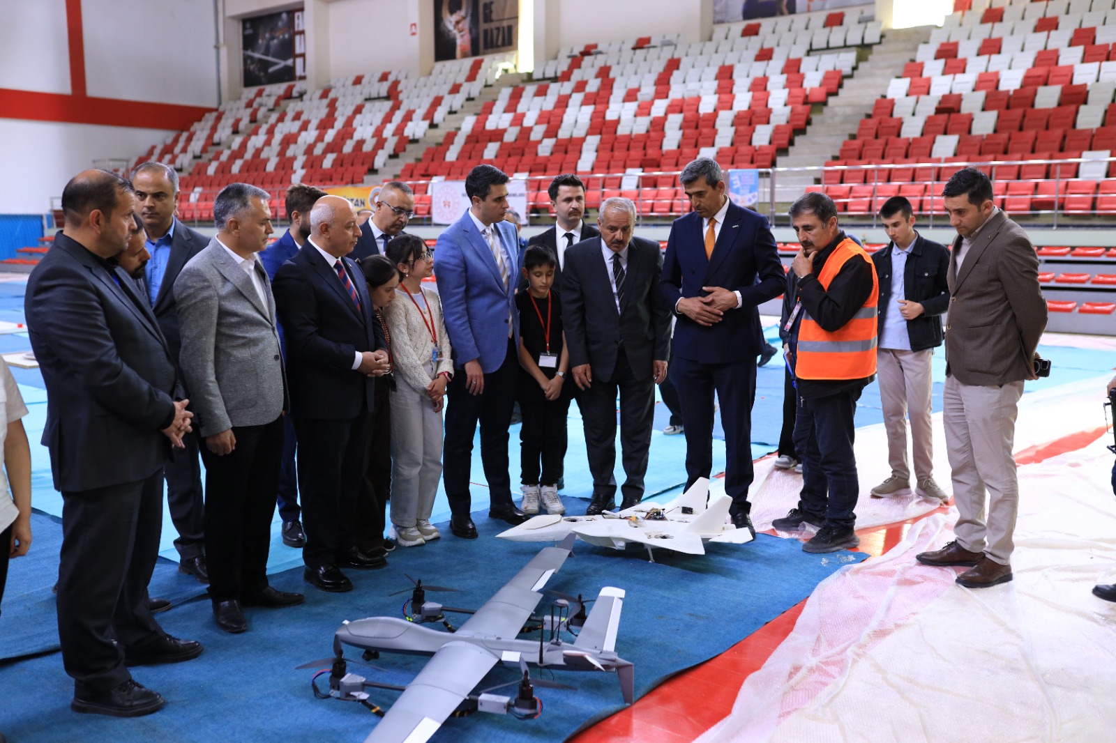 Elbistan’da Robot ve Teknoloji Heyecanı: 583 Öğrenci Yarıştı