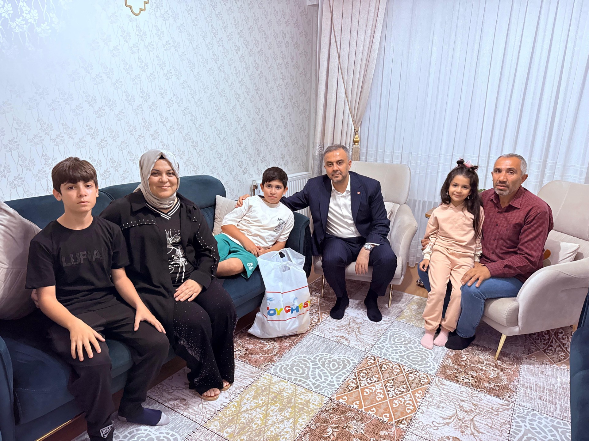 Başkan Toptaş; Ailelerimizin acısını paylaşıyor, evlatlarımızın yanında olmayı sürdürüyoruz