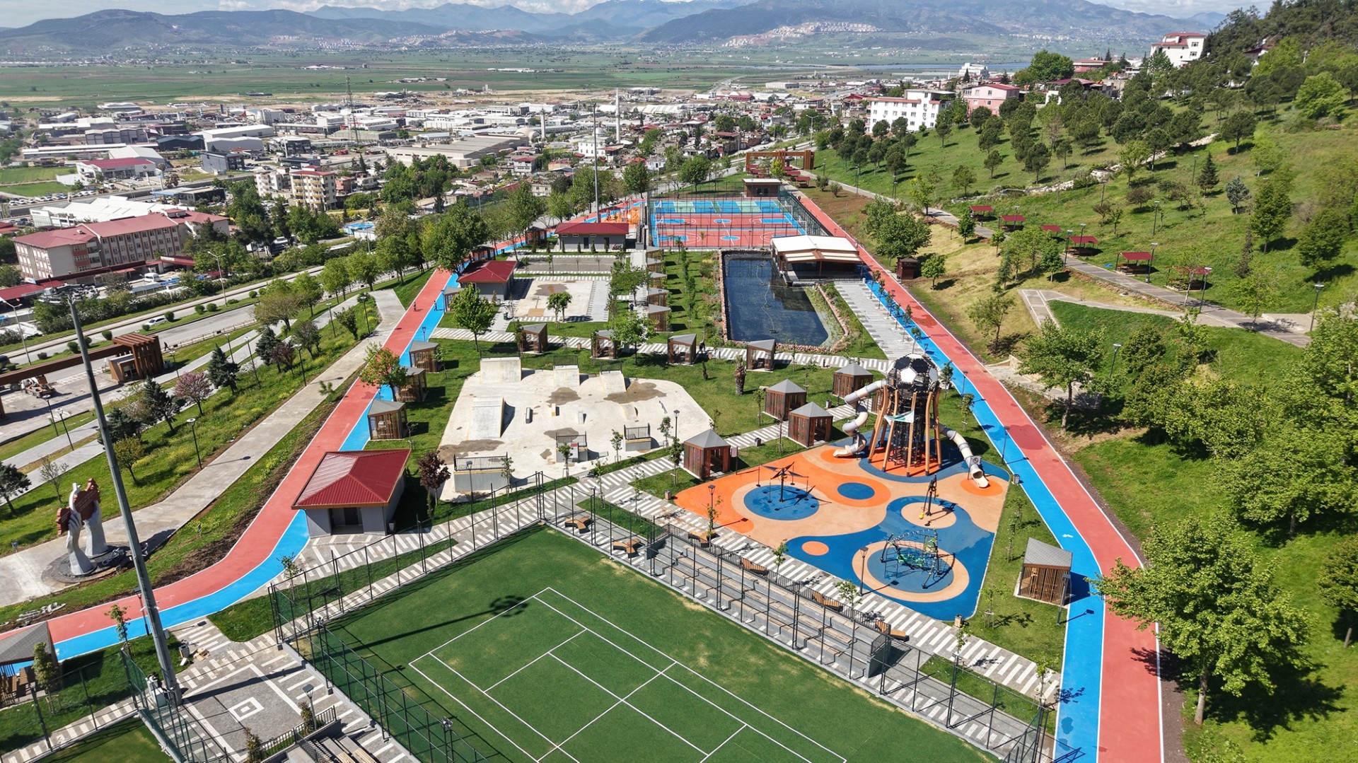 15 Temmuz Spor Vadisi Açılış İçin Gün Sayıyor
