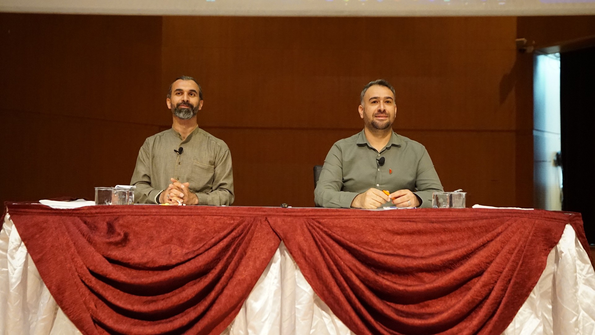 KAHRAMANMARAŞ’TA ÇOCUKLAR YAZARLARLA BULUŞTU