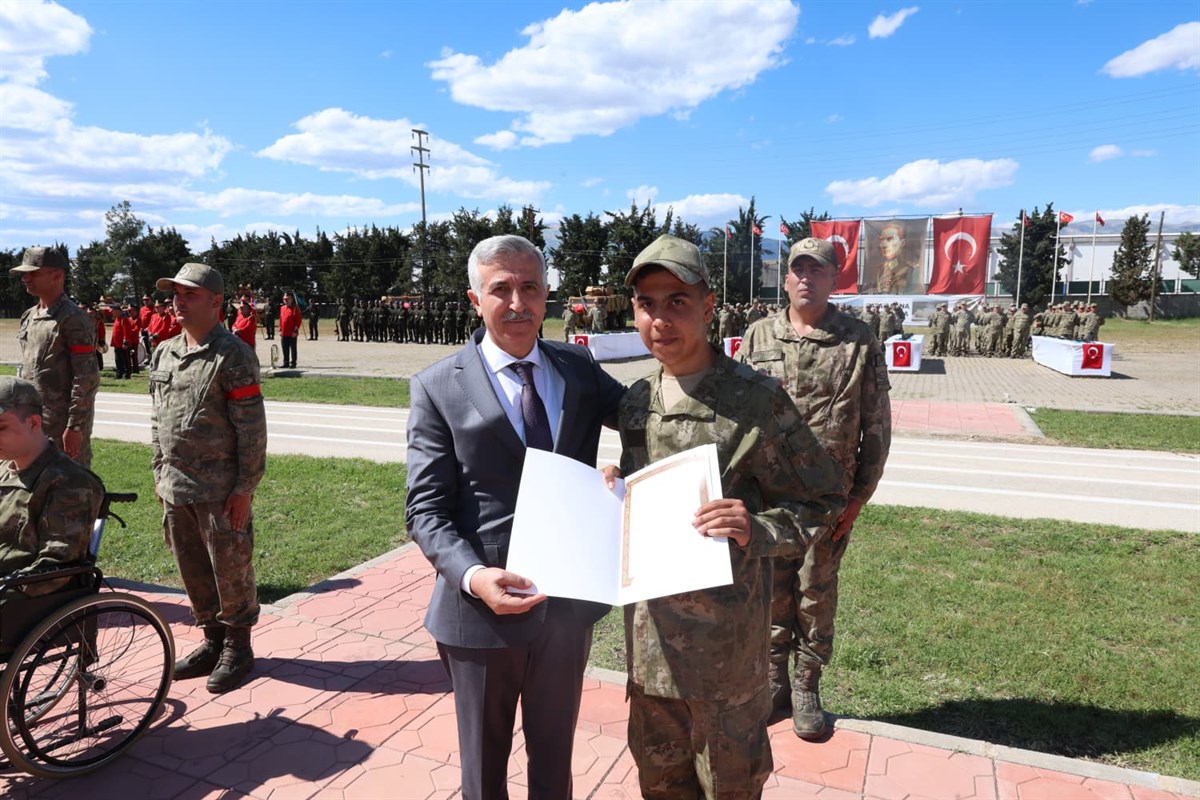 Özel Gereksinimli Bireyler Temsili Askerlik Heyecanı Yaşadı