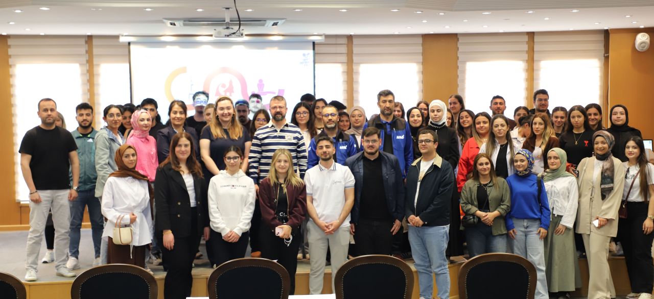 SANKO ÜNİVERSİTESİ’NDE “AFET FARKINDALIK EĞİTİMİ” DÜZENLENDİ