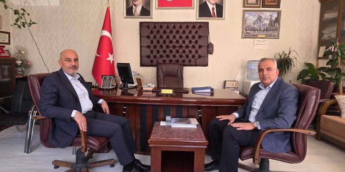 AK PARTİ TEŞKİLATI SAHAYA İNDİ!