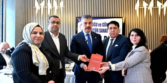 Avukatlar Günü’nde Şanlıurfalı Hemşehriden Anlamlı Hediye