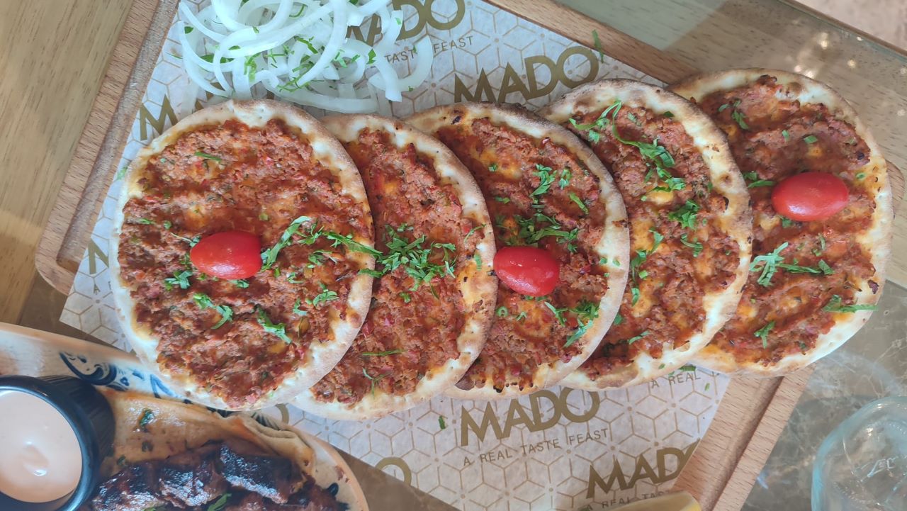 mado-lahmacun.jpg