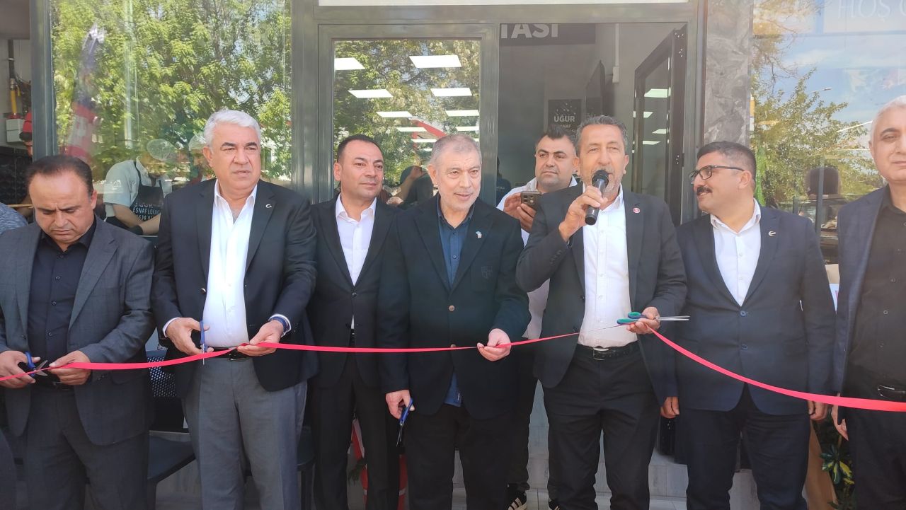erdal-kanbur3.jpg