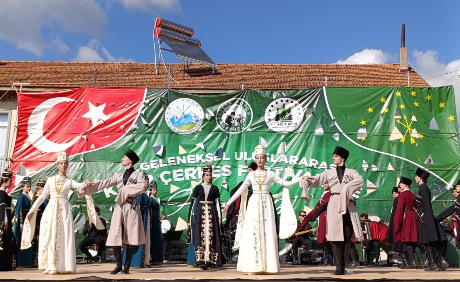 cerkez-festivali-001.jpg