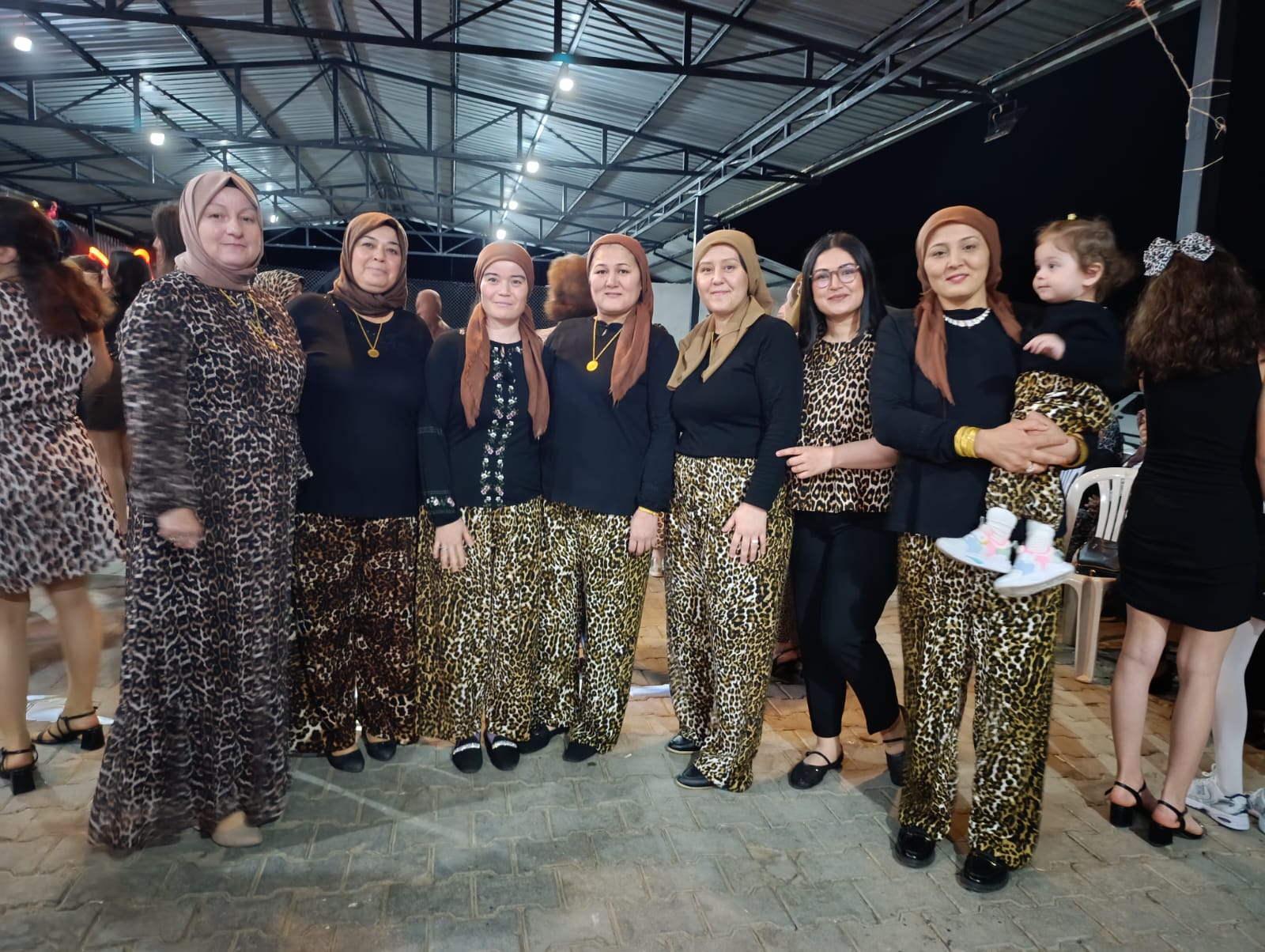 yoruk-kizlari.jpeg