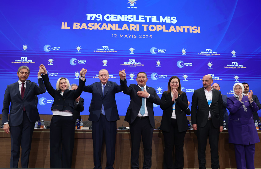 ak-parti-katilim-toreni.jpg
