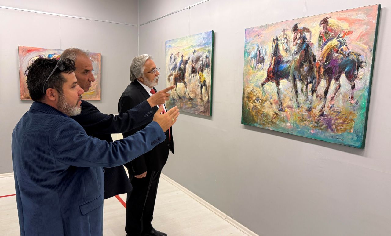 azerbaycanli-ressam-vahid.jpg