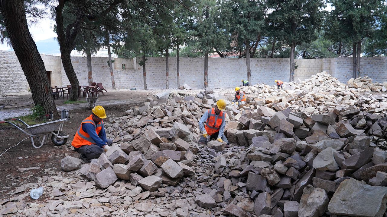 kahramanmaras-kalesi-13.jpg