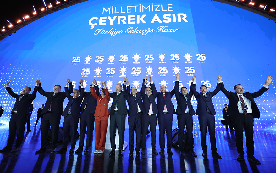 ak-parti-25-5.jpg