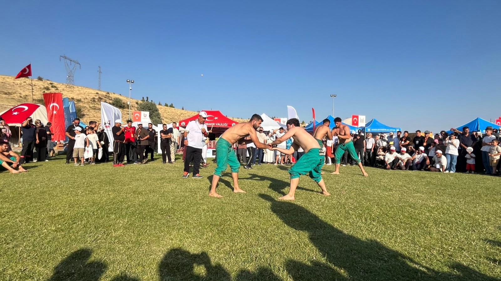 ahlat-gures.jpeg